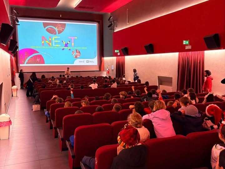 cineteatrogalbiate.jpg (56 KB)