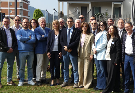 forzaitaliaprima.jpg (87 KB)