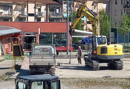 lavoriskate-1.jpg (127 KB)