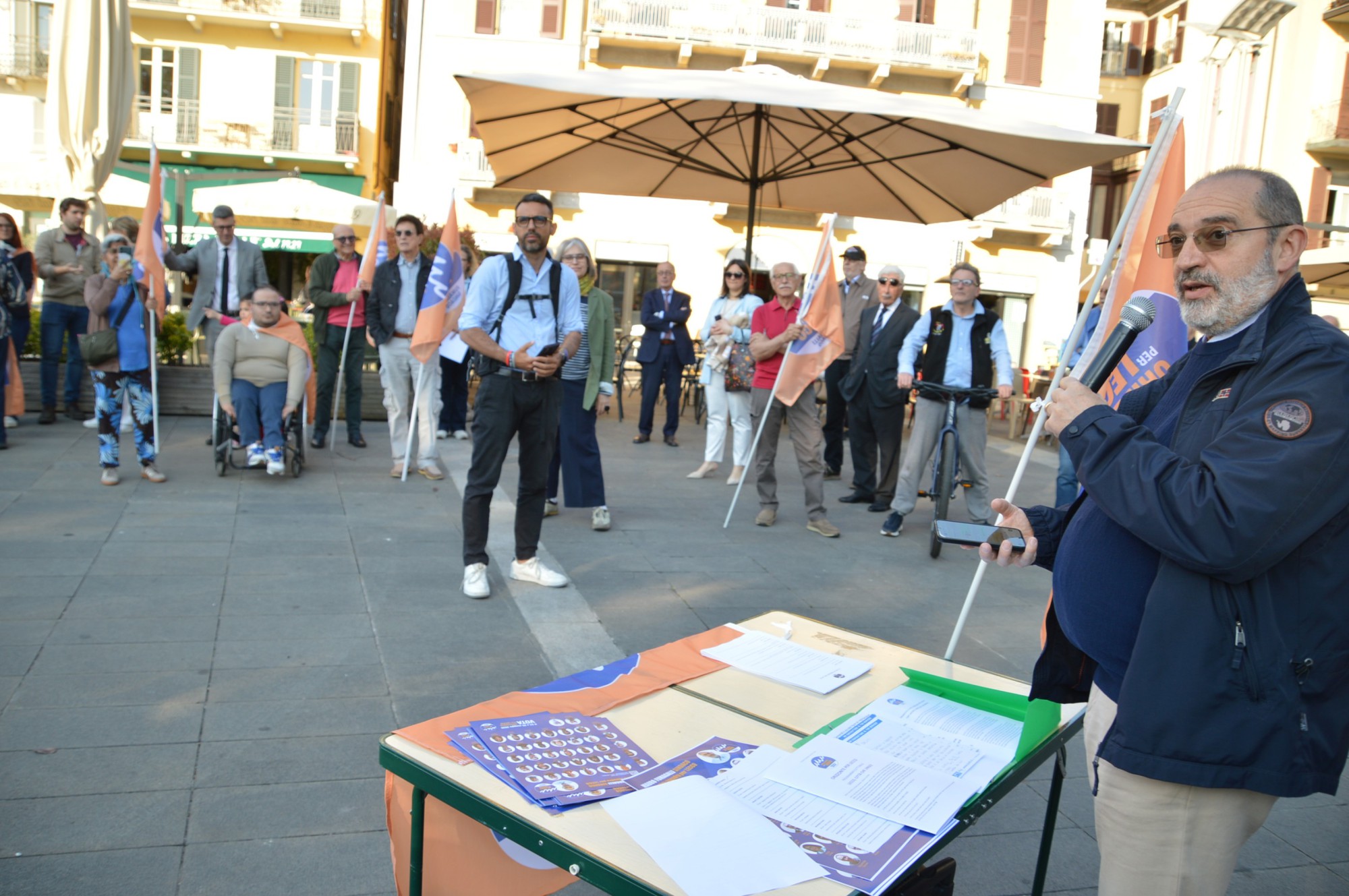 listamaurofumagalliorizzonte__4_.JPG (442 KB)