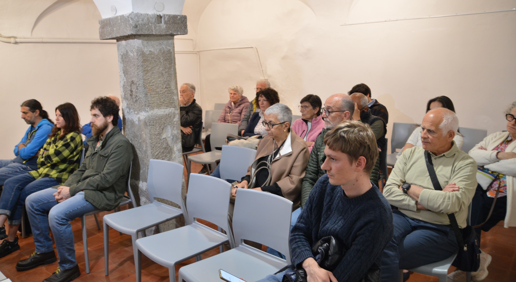 mostracai__16_.JPG (844 KB)