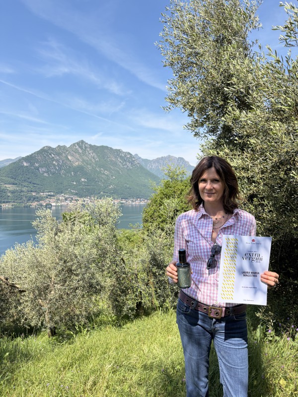 oliochiuso2.jpeg (195 KB)