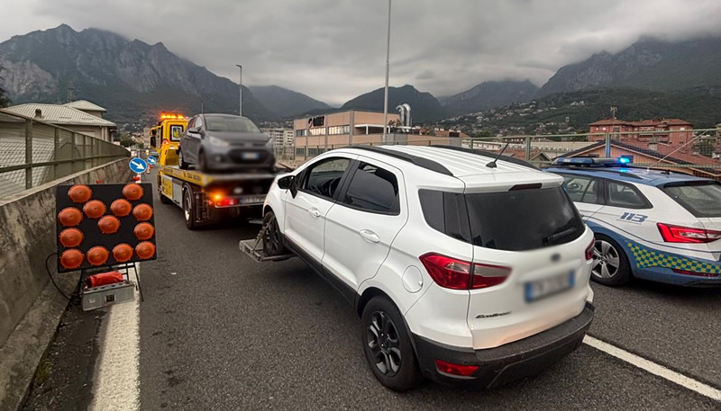 sinistropontemanzoni4.jpg (149 KB)