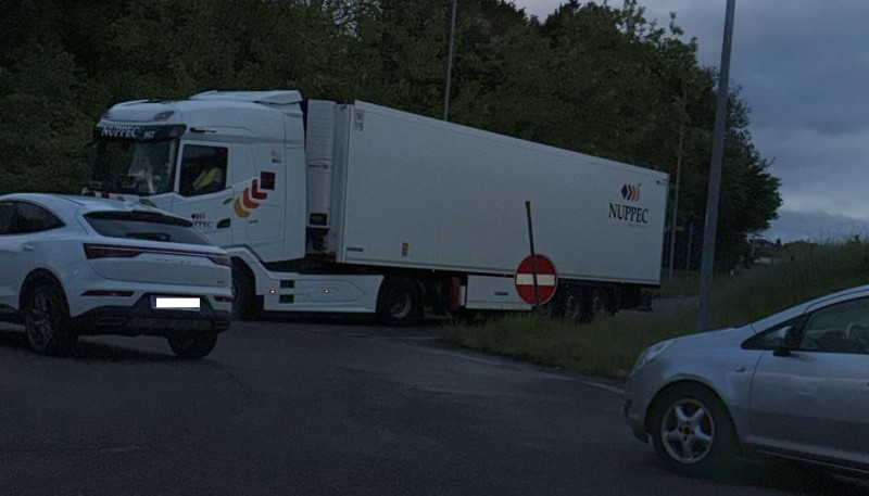 ss36moltenotir.jpg (67 KB)