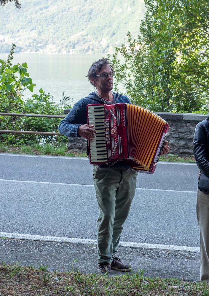 varenna25aprile__11_.jpeg (321 KB)