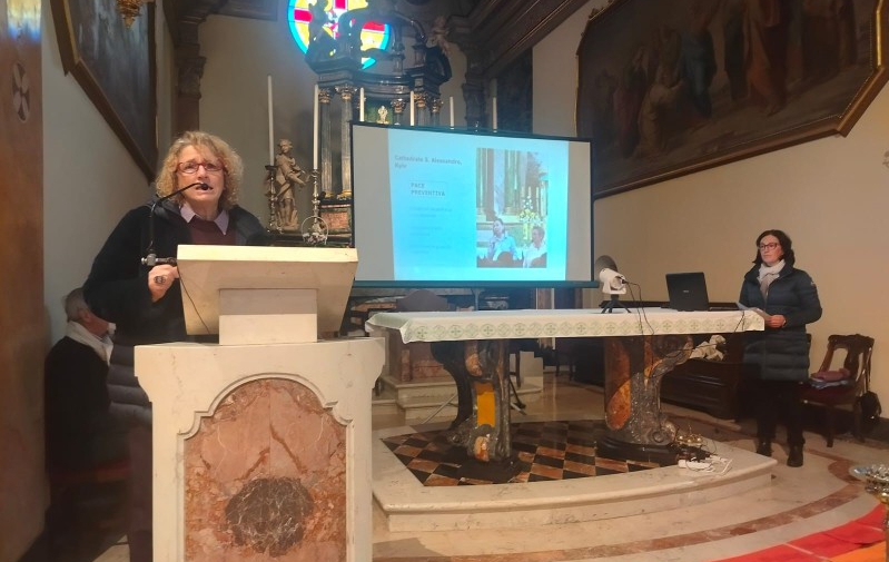 26.marcia.mascellani.ok.jpeg (207 KB)