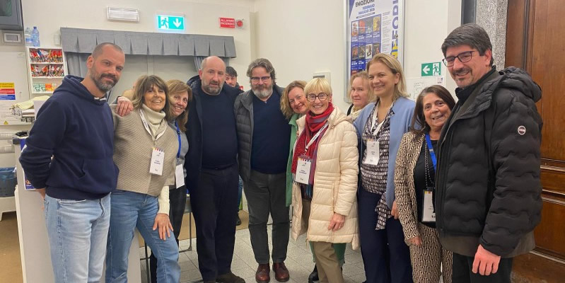 albaneseleccopr.jpg (96 KB)