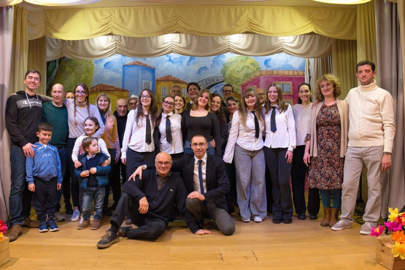 carnevalecolico2.jpg (125 KB)