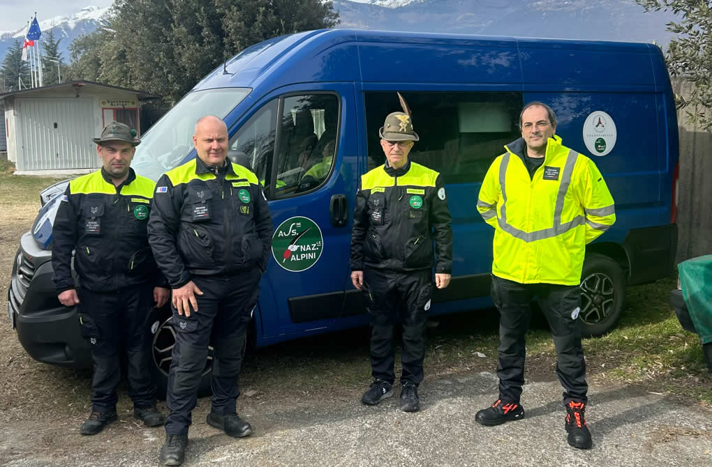 colicoana.jpg (113 KB)