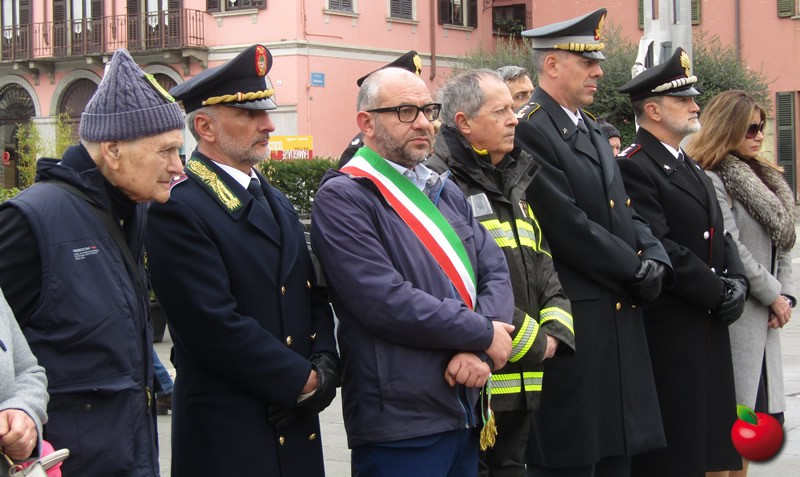 leccocerimoniafoibe__6_.jpg (98 KB)