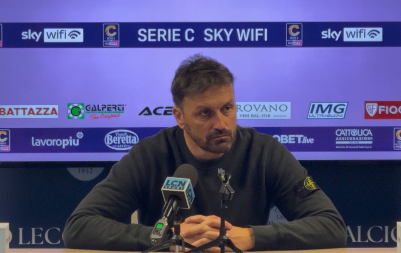 minadeointervist.jpg (72 KB)