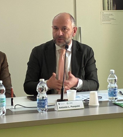 molto_in_comune__14_.jpeg (121 KB)