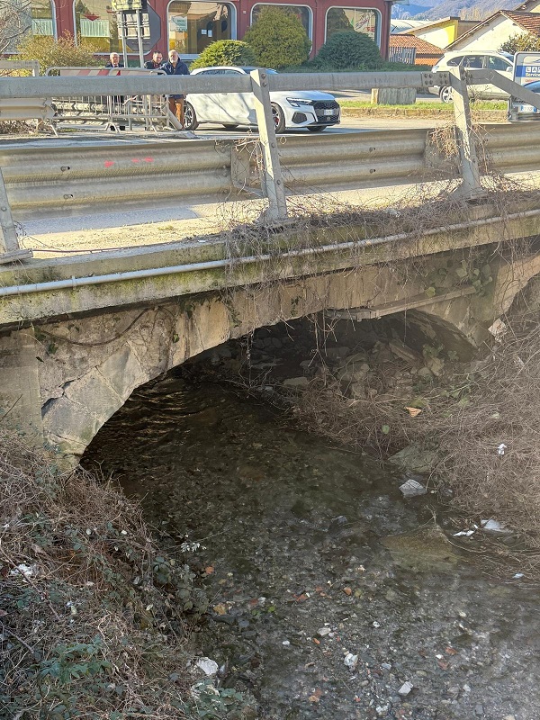 ponticello_Calolziocorte_1.jpg (288 KB)