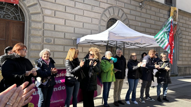 presidiostupro3.jpeg (120 KB)