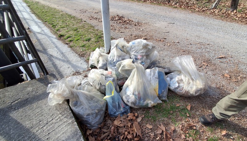 puliamoinsieme__13_.jpg (328 KB)