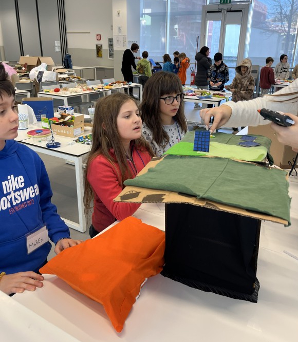 2026_01_21_Poli2Kids_architettura_Erve_Malnago__5_.jpg (238 KB)