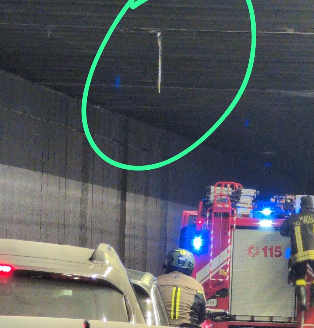 ColicoGalleriaGhiaccio.jpg (268 KB)