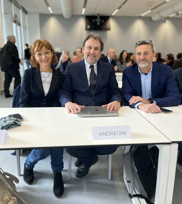 Galli_Andreon_Sacco.jpg (157 KB)