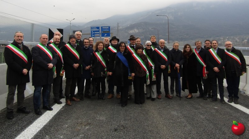 IMG_3721.jpg (88 KB)