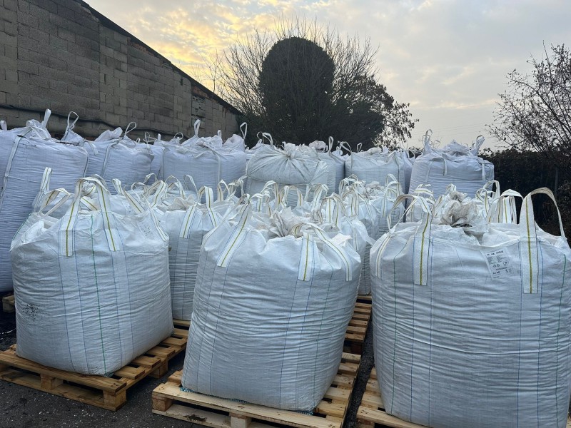 Materiale_filtrante__2_.jpg (153 KB)