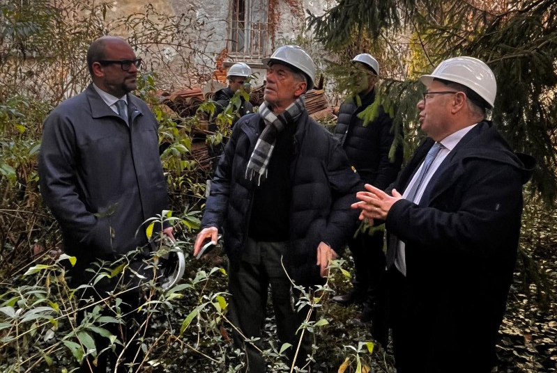 Zamperini_-_Bertolaso_-Trivelli.jpg (320 KB)