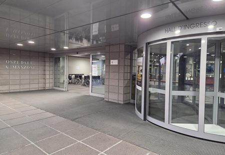 ingressoospedalemanzoniPR.jpg (112 KB)