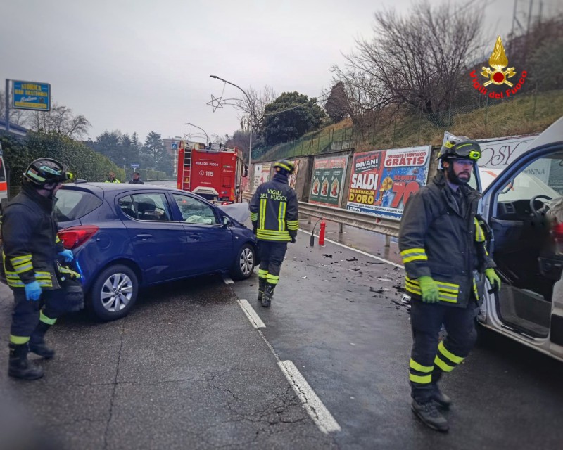 pescateincidenti.jpg (129 KB)