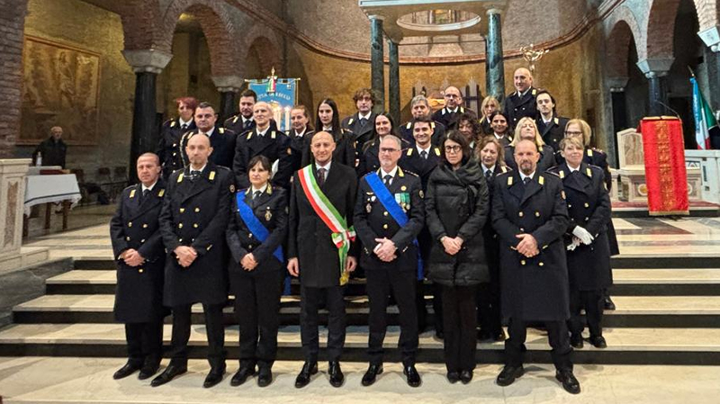 plleccosan3.jpg (329 KB)