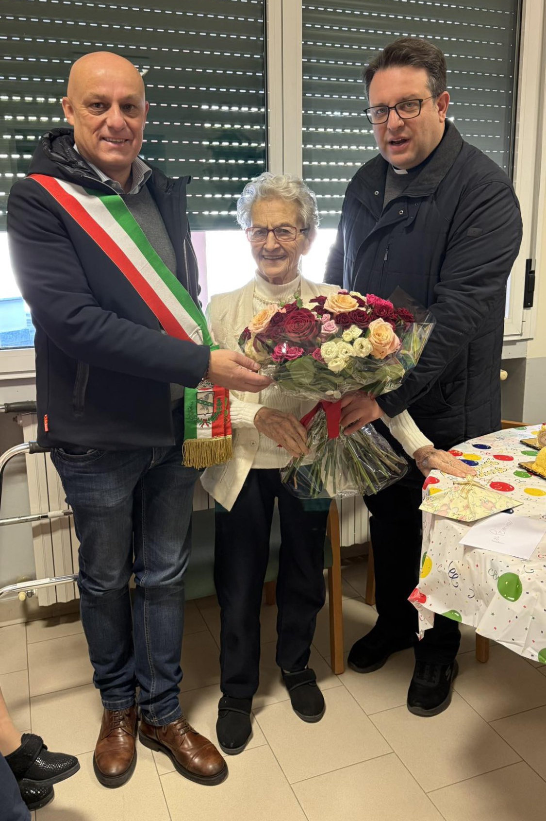 priminavalsecchi.jpg (879 KB)