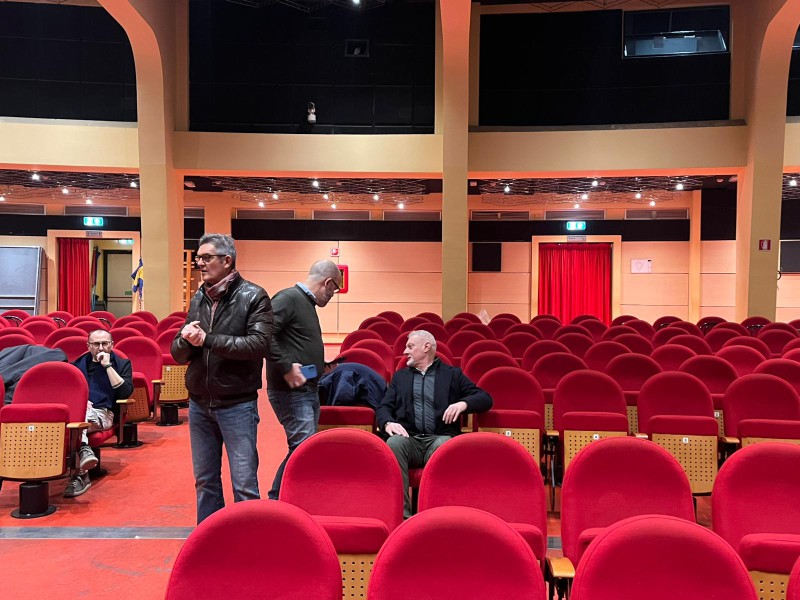 provinciaseggi__3_.jpeg (116 KB)