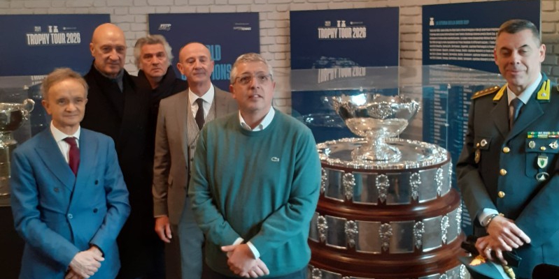 tenniscoppe4prr.jpg (185 KB)