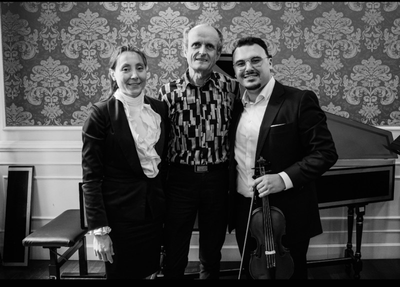 LABIRINTO_TRIO.jpg (106 KB)