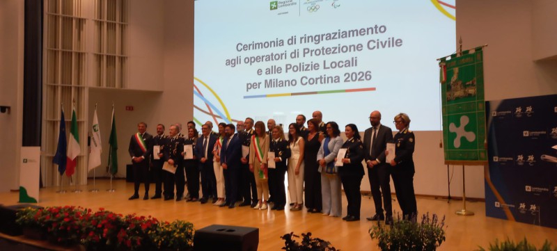 cerimonia_regione_lombardia__4_.jpeg (111 KB)