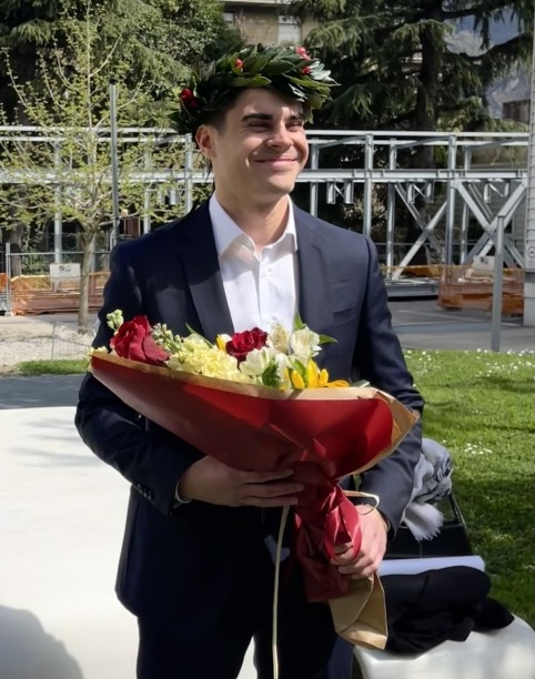 Follador_Luca.jpeg (191 KB)
