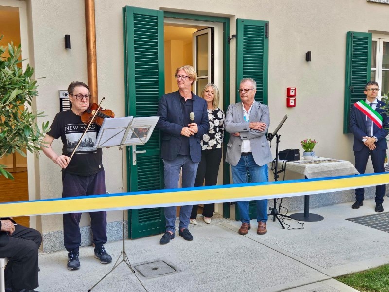 alloggifamiglia1.jpg (139 KB)
