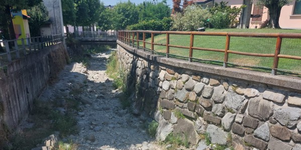 dolzagocorsoacqua.jpg (118 KB)
