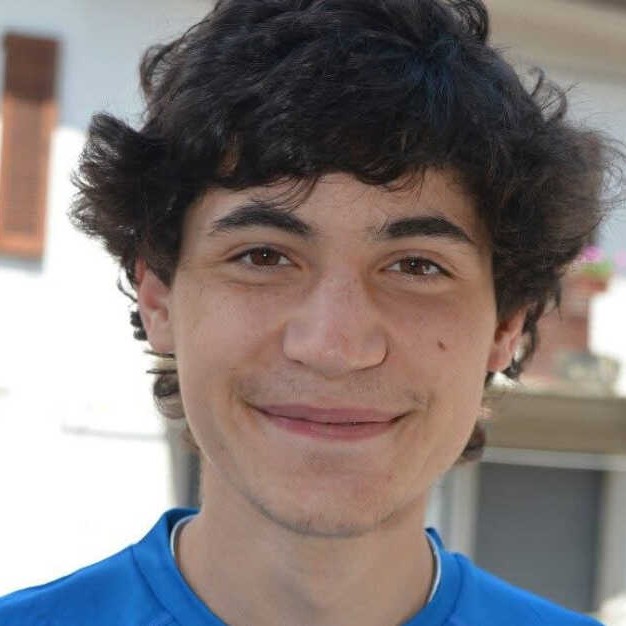 SimoneNavaLc.jpg (59 KB)