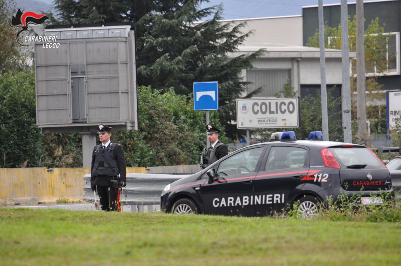 colicocarabinieri.JPG (115 KB)