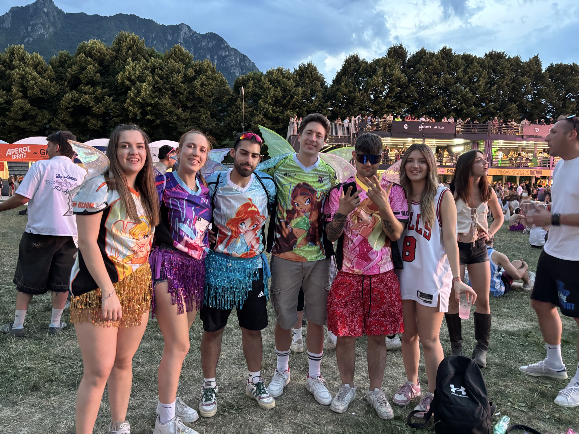namelessvestiti__11_.jpeg (853 KB)