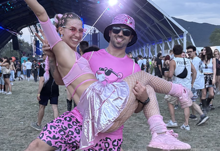 namelessvestitipr.jpg (75 KB)