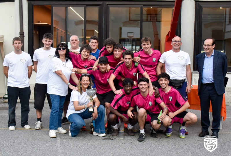 premiazione_1pra.jpg (125 KB)
