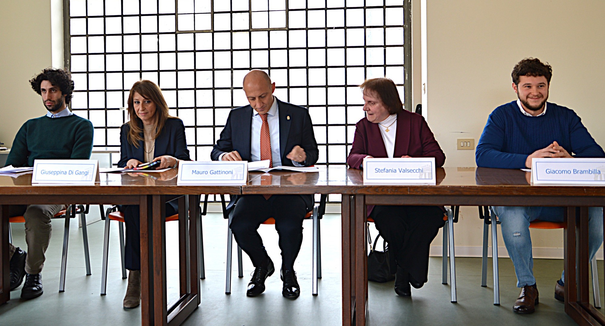 DSC_0007.JPG (1.00 MB)