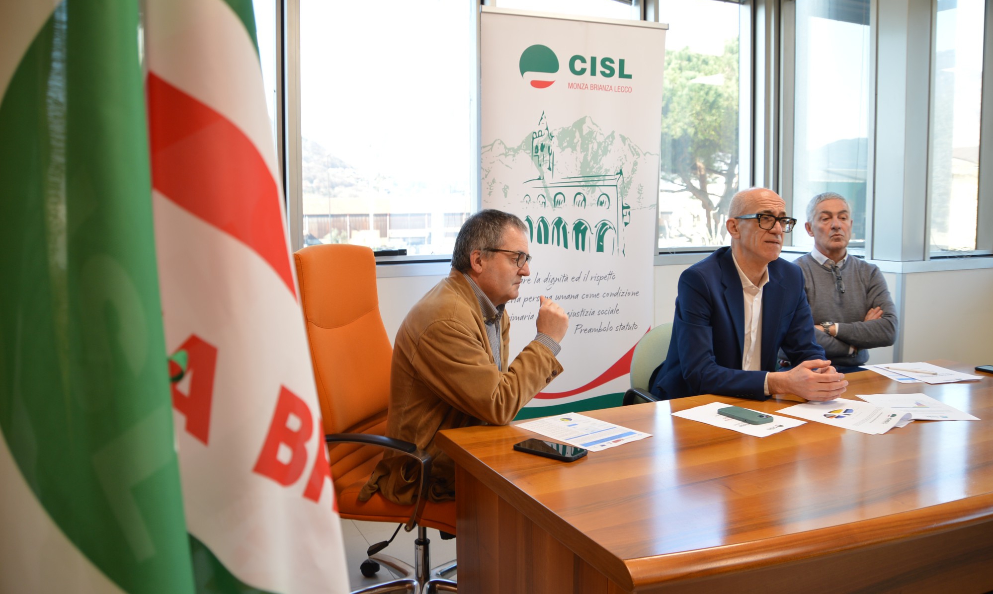 DSC_0027.JPG (813 KB)