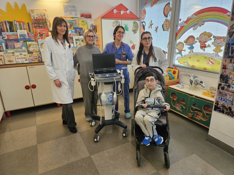 Ecografo_Comini1.jpg (146 KB)