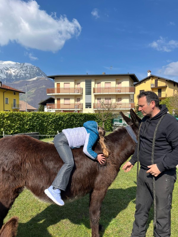 Generazioni_in_cammino.jpg (141 KB)