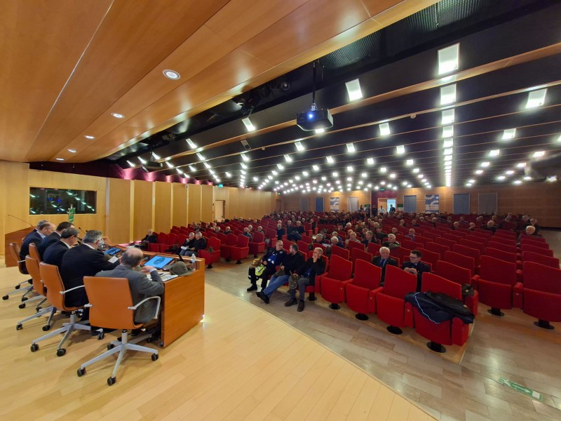 L_Assemblea_della_Sezione_Ana_di_Lecco.jpeg (112 KB)