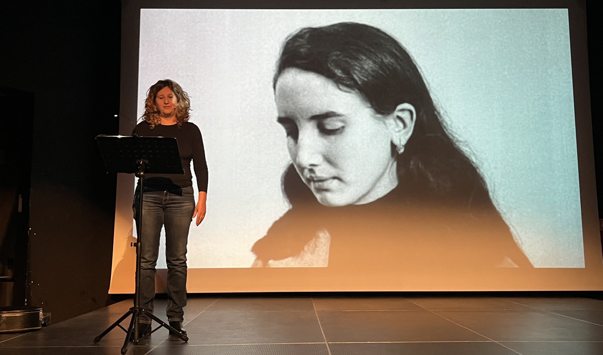 Lecco-Storie_di_donne-1.jpg (1012 KB)