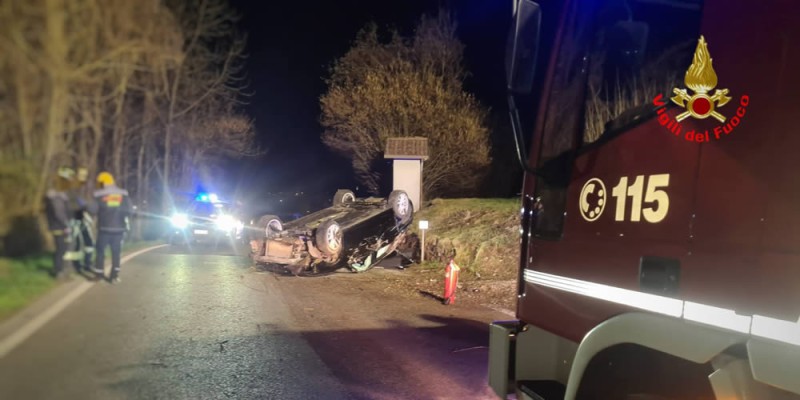 esinoauto.jpg (59 KB)