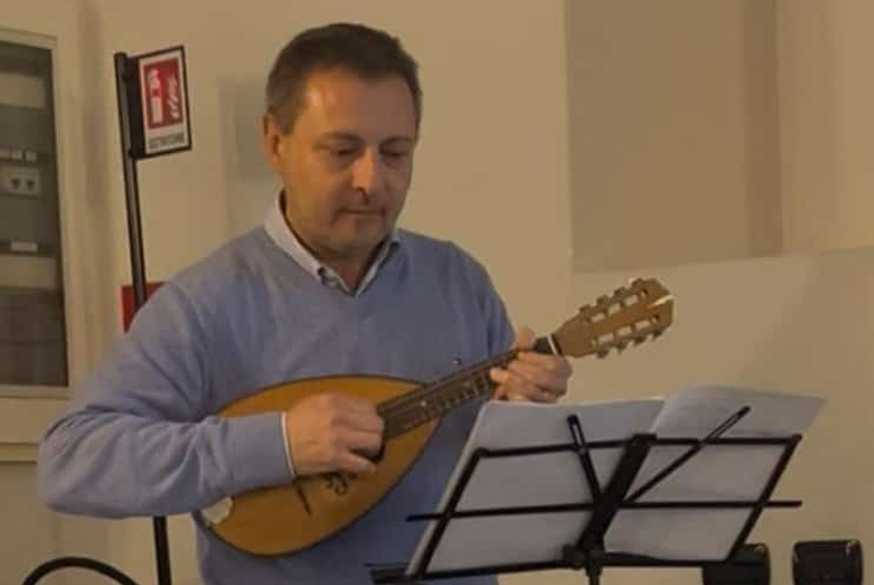 lecco_casaalber__6_.jpg (118 KB)