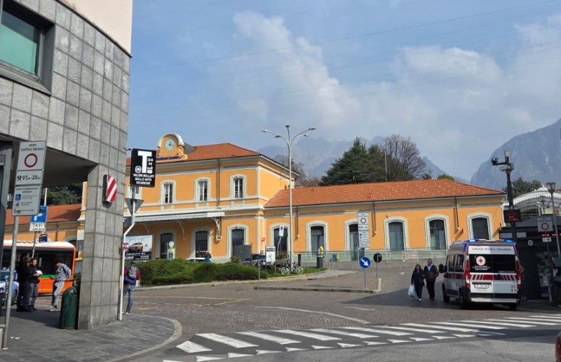 leccostazione.jpg (94 KB)